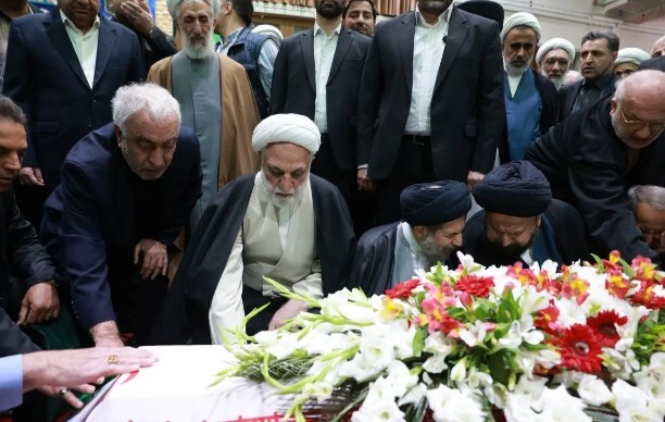 مراسم تشییع پیکر «حسینعلی نیری» برگزار شد