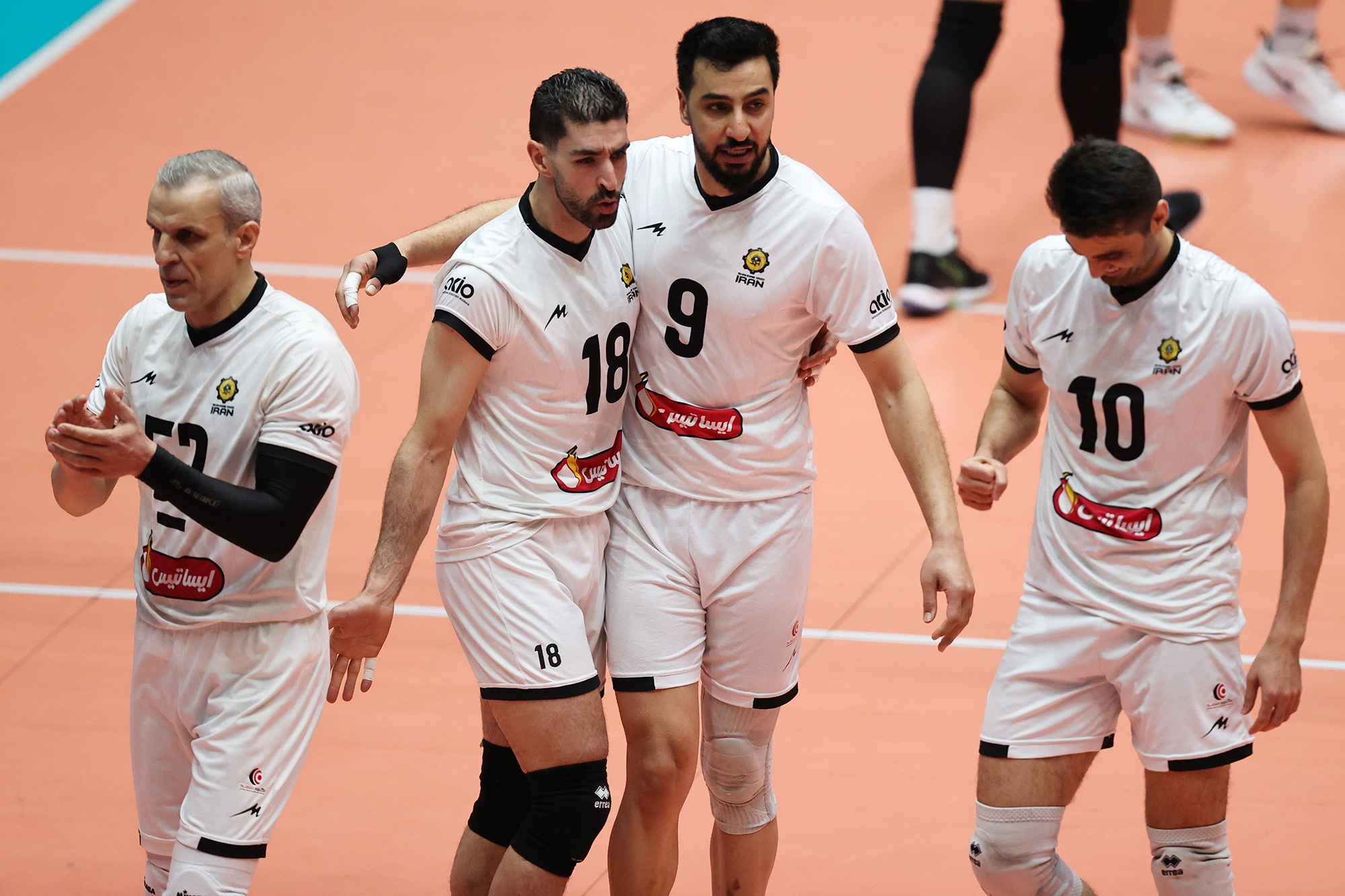 شهداب یزد در یک قدمی جام