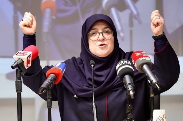 مهاجرانی: اگر توافقی حاصل شود، برای دیدن آثارش باید ماه‌ها یا سال‌ها صبر کنیم!