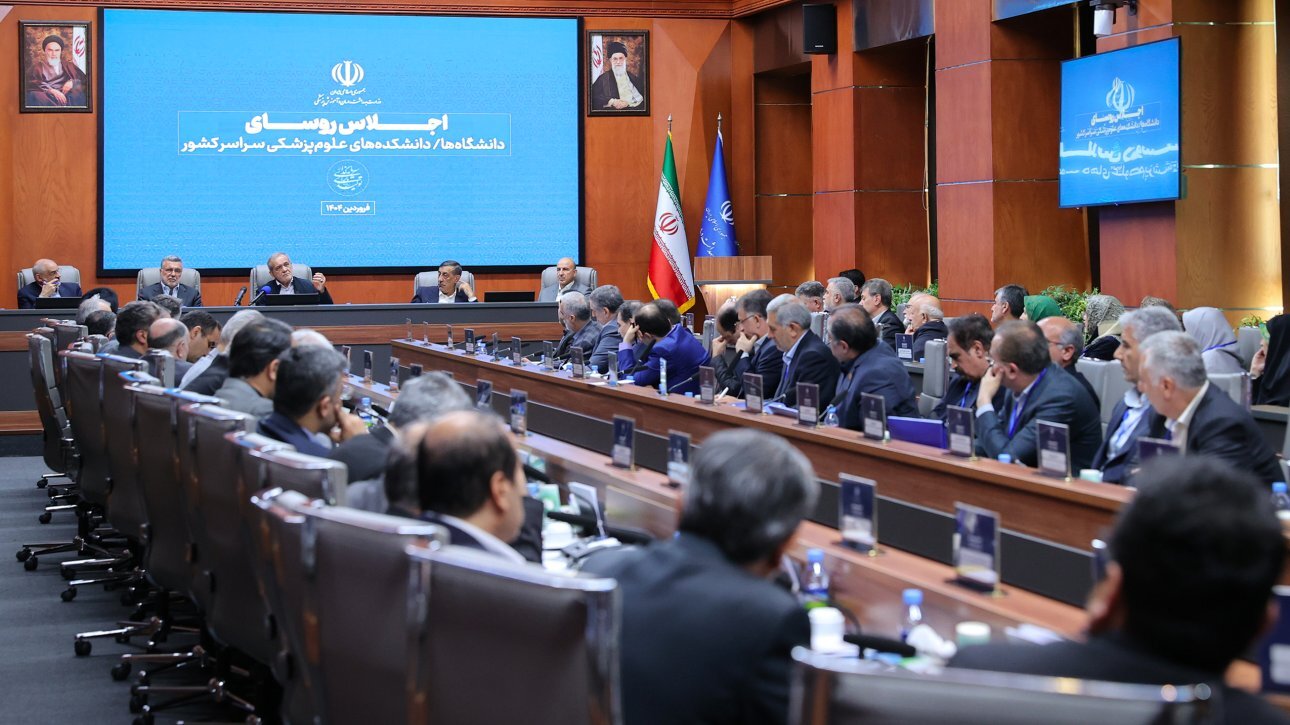 کاری کنیم بیمار ناراضی از مراکز درمانی خارج نشود