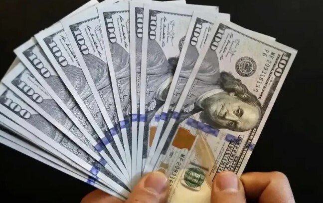 قیمت دلار؛ ۱۰۳ هزار تومان