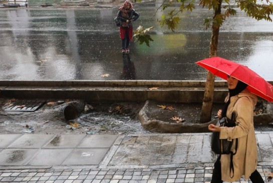 ادامه بارش‌ها در برخی مناطق/ شهرکرد ۱۱- درجه