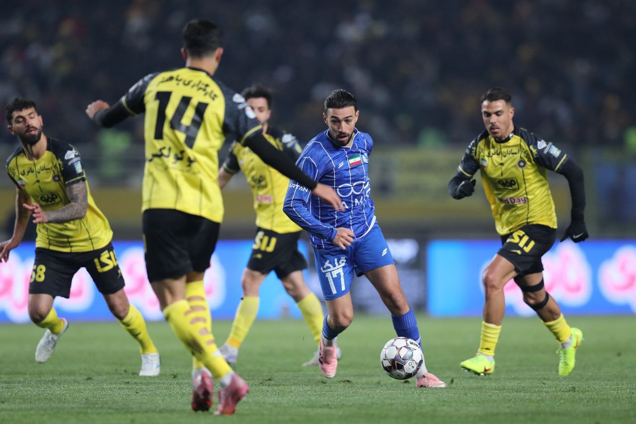 سپاهان ۱ - ۲ استقلال؛ ساپینتو در وقت اضافه ماندنی شد!