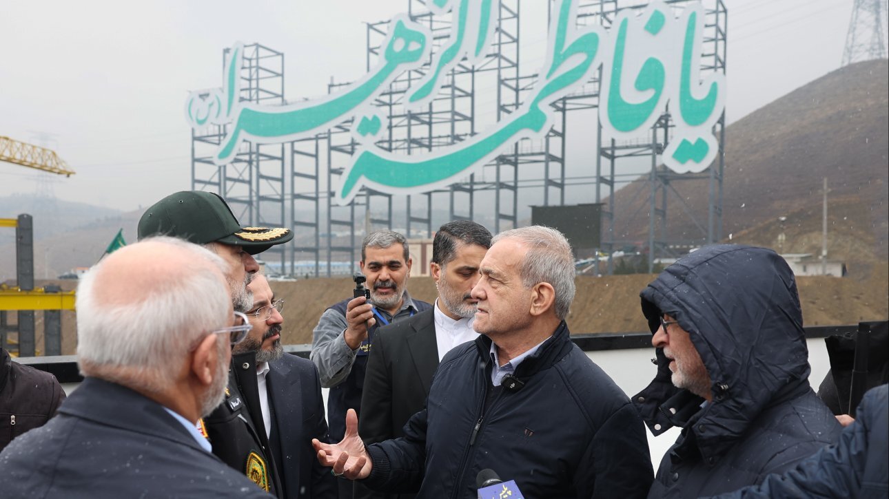 بازدید رئیسجمهور از شهرک مسکونی حضرت فاطمه زهرا(س) فراجا بازدید رئیسجمهور از شهرک مسکونی حضرت فاطمه زهرا(س) فراجا