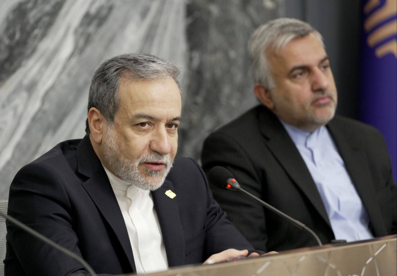 عراقچی: در جریان اعتراضات به تعدادی از پشت سر شلیک کرده‌اند