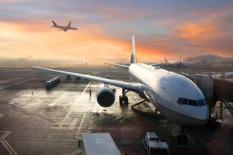 بلیت هواپیما با دلار ۱۰۵ هزار تومانی