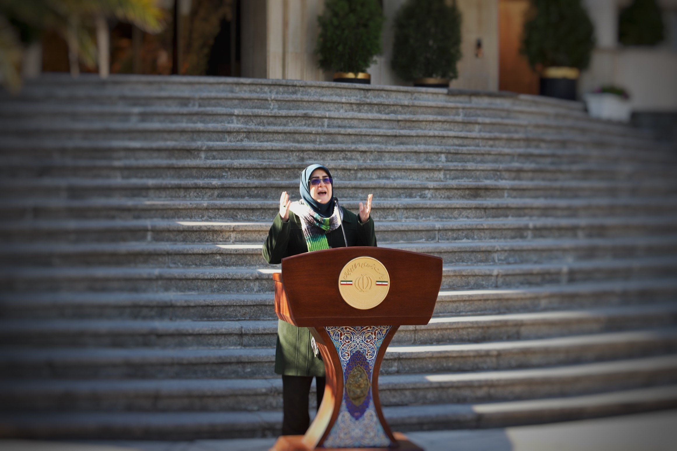 مهاجرانی: دولت صدای مردم را شنید/ تشکیل کمیته حقیقت‌یاب/ قطع اینترنت با تصمیم نهادهای امنیتی