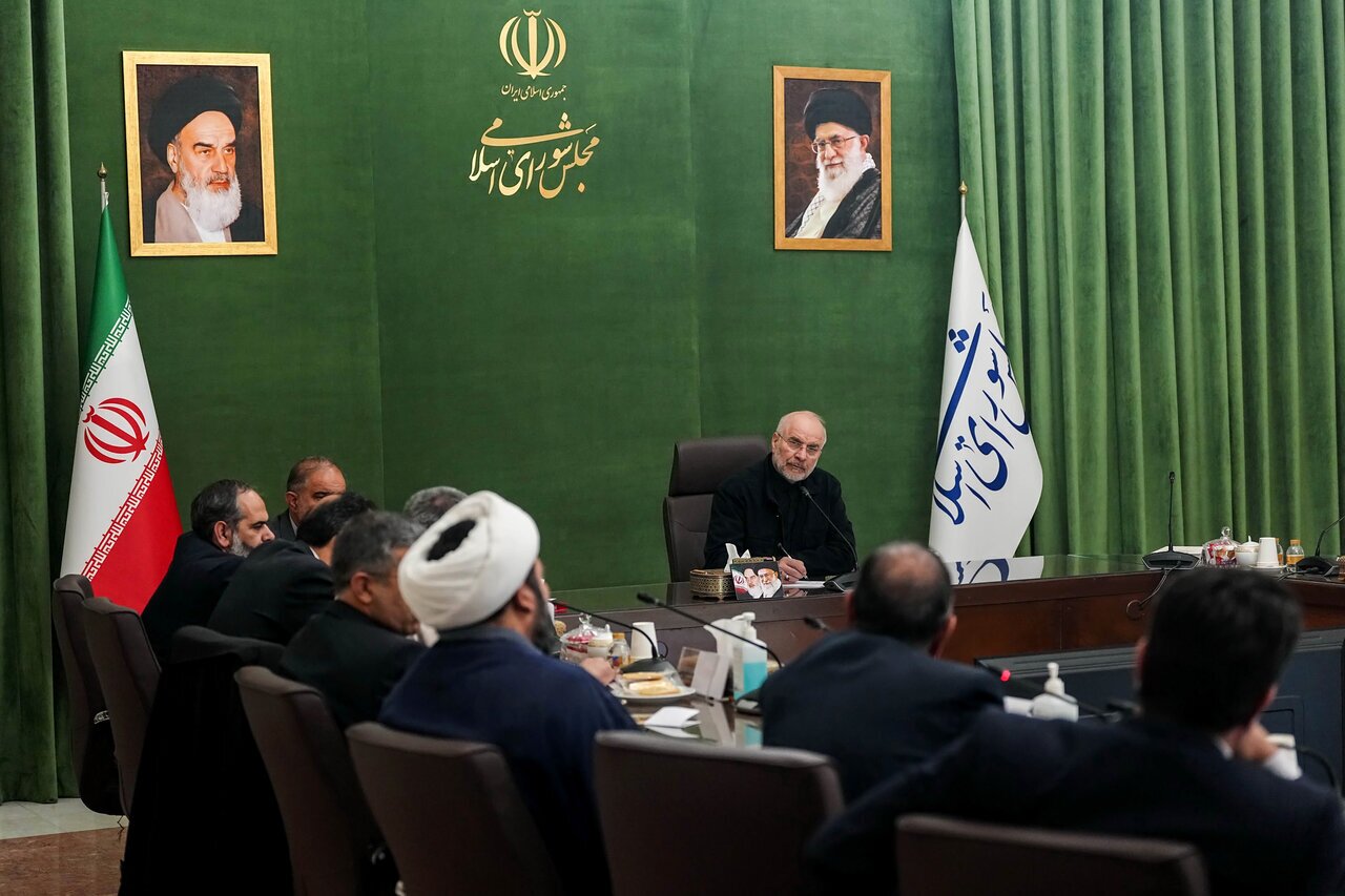 قالیباف: مقابله با جنگ اقتصادی برعهده ما مسوولان است