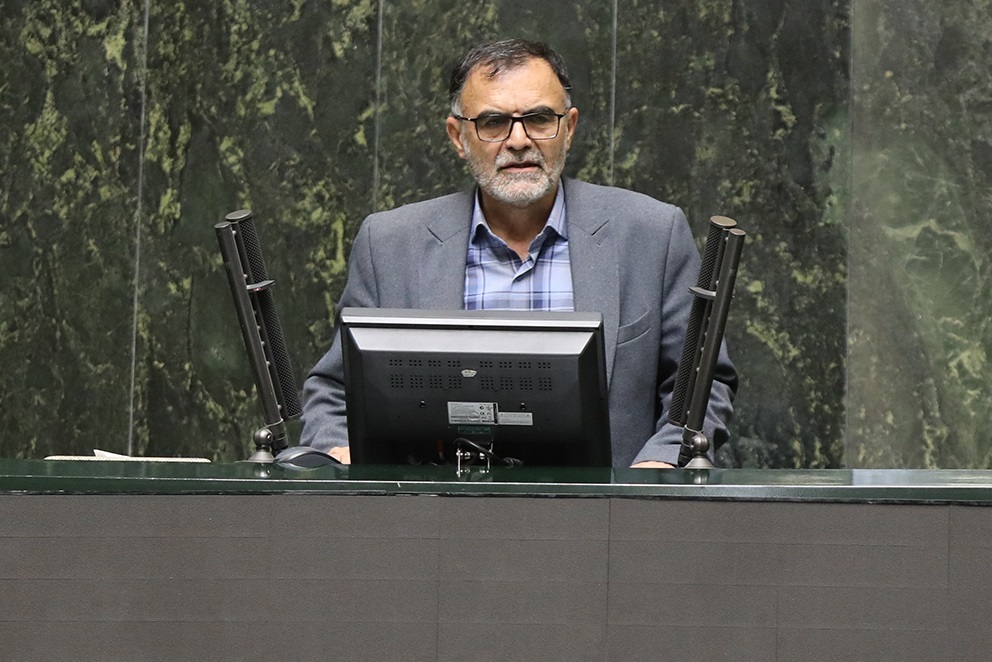 علیزاده، نماینده مجلس خطاب به رئیس‌جمهور؛ گرانی را به مردم تحمیل کرده‌اید