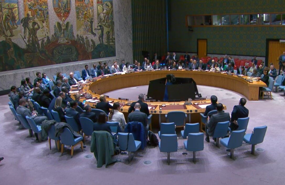 آمریکا: همه گزینه‌ها علیه جمهوری اسلامی روی میز است/ روسیه: اقدامات آمریکا خطر هرج و مرج را در پی دارد