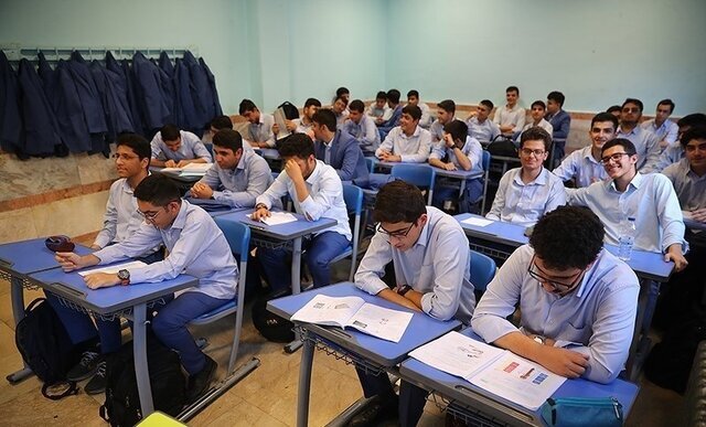 تمامی مدارس کشور یکشنبه دایر است