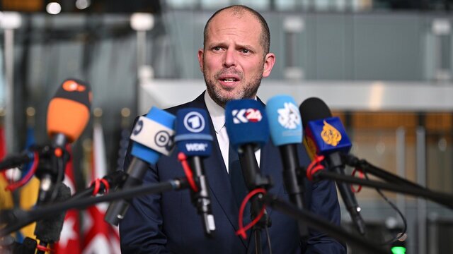 ماجرای گرینلند؛ اتحادیه اروپا قادر به شکست آمریکا نیست ماجرای گرینلند؛ اتحادیه اروپا قادر به شکست آمریکا نیست