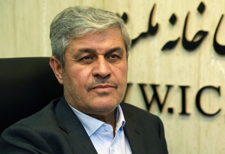 بحث حقوق‌ها و نرخ دلار از دغدغه‌های مجلس و مردم است