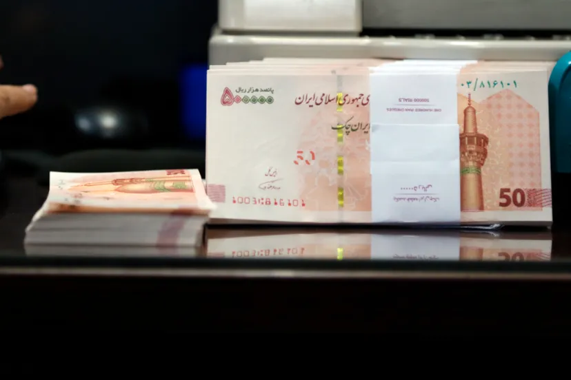 چند درصد کارکنان دولت معاف از مالیات شدند؟