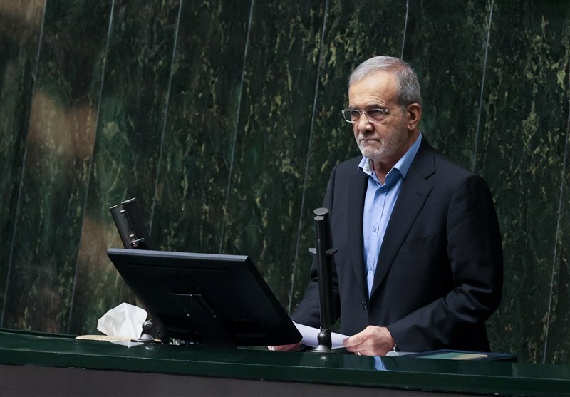 ذوالنور، نماینده قم: سوال از پزشکیان در مجلس کلید خورد