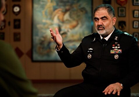 دریادار ایرانی: رزمایشی سه‌جانبه در منطقه اقیانوسی برگزار می‌شود