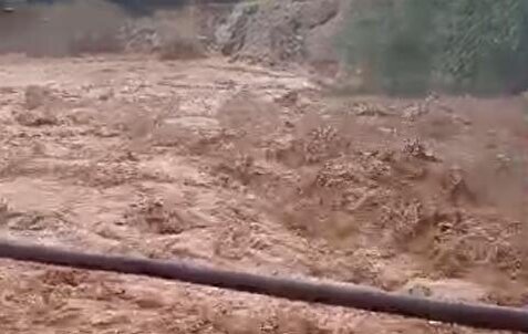 جاری‌شدن سیل در مسجدسلیمان +ویدیو