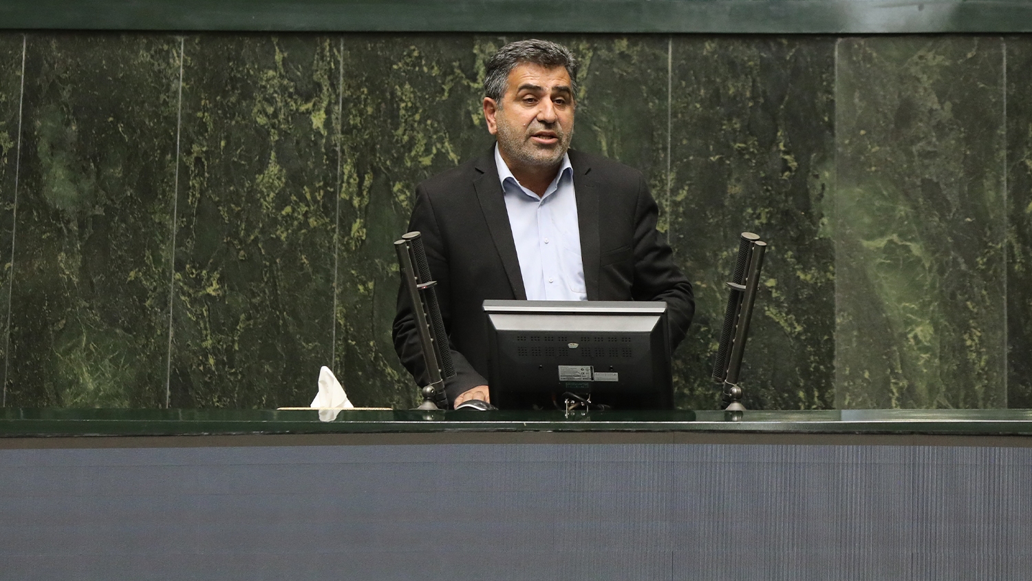 بابایی‌کارنامی: نماینده‌ای که درد کارگر و معلم را نبیند، در فشار اقتصادی مردم سهیم است