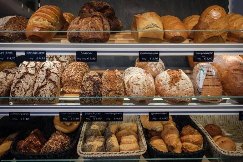 نجات جان هزاران نفر با کاهش نمک در نان و غذا