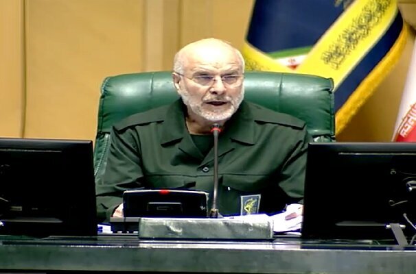 قالیباف: ارتش کشور‌های اروپایی گروه تروریستی است/ سپاه روز به روز قوی‌تر خواهد شد