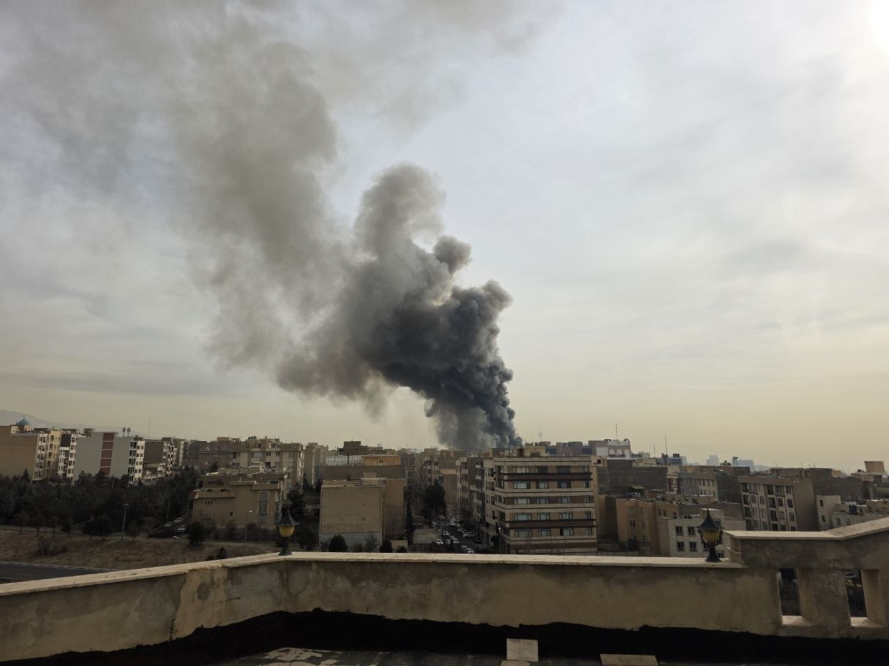 آتشسوزی بزرگ در بازارچه جنتآباد تهران +عکس و ویدیو آتشسوزی بزرگ در بازارچه جنتآباد تهران +عکس و ویدیو