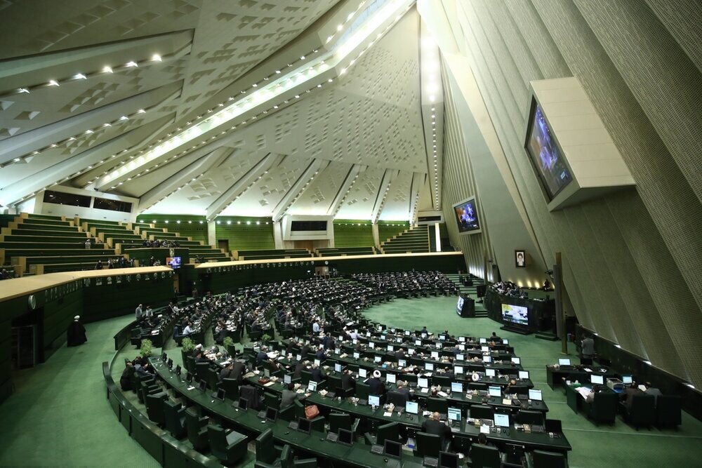 لایحه تغییر ساعت رسمی کشور در دستورکار مجلس