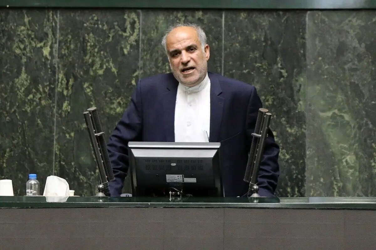 زارعی: خلیج فارس برای آمریکایی‌ها به جهنمی از آتش تبدیل می‌شود/ کارگران ایرانی زیر خط فقر