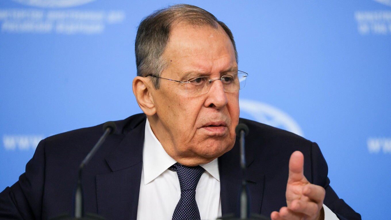 لاوروف: اتحادیه اروپا «در حال زوال» است