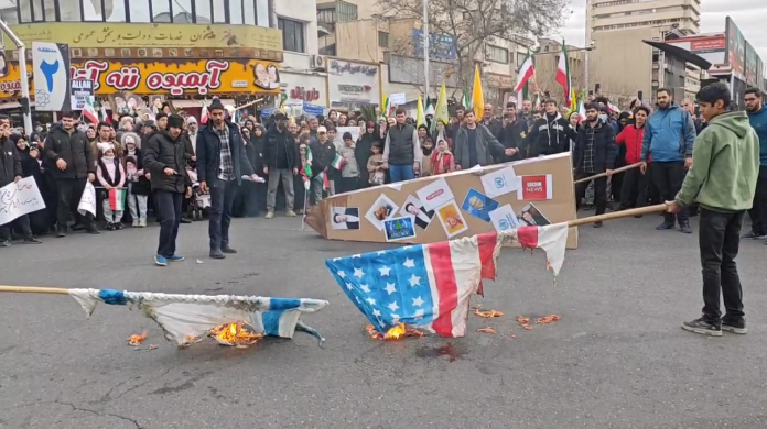 مراسم ۲۲ بهمن برگزار شد