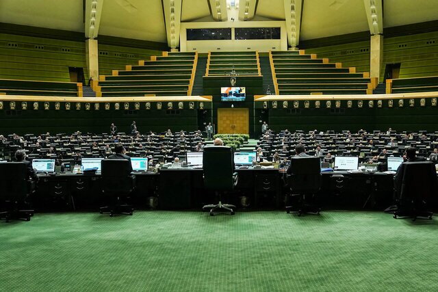 اولین جلسه بررسی لایحه بودجه به پایان رسید اولین جلسه بررسی لایحه بودجه به پایان رسید