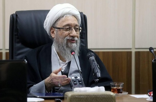 آملی لاریجانی: مجمع تشخیص بنای تعلل یا تعجیل در بررسی لوایح پالرمو و CFT ندارد