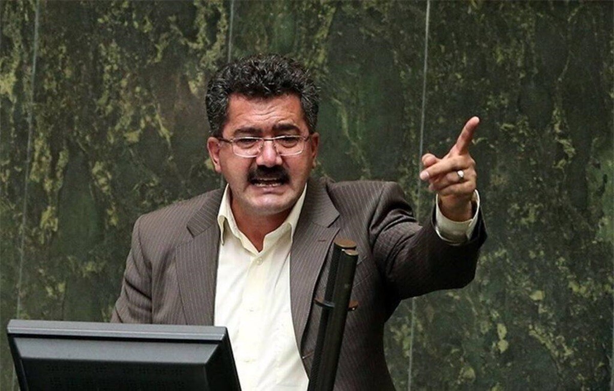 نماینده مجلس: برنامه‌های جنجال‌برانگیز صداوسیما برای نظام و مردم هزینه‌سازی می‌کند
