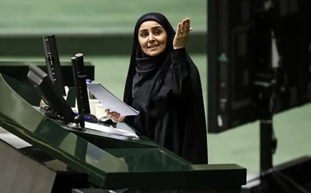 عملکرد «صادق» را با مدت مشابه وزیر دولت قبل مقایسه کنید