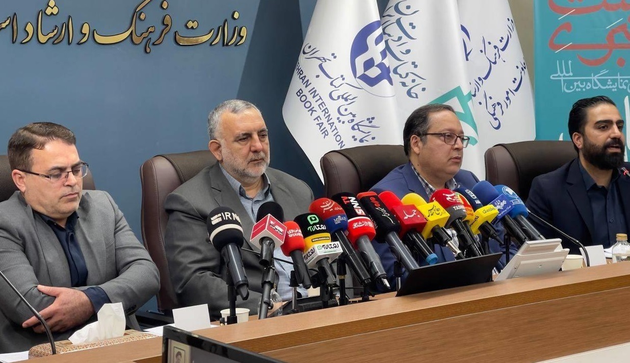 ۲۰۰ میلیارد یارانه و ۲۳۶۳ ناشر در بخش داخلی نمایشگاه کتاب تهران