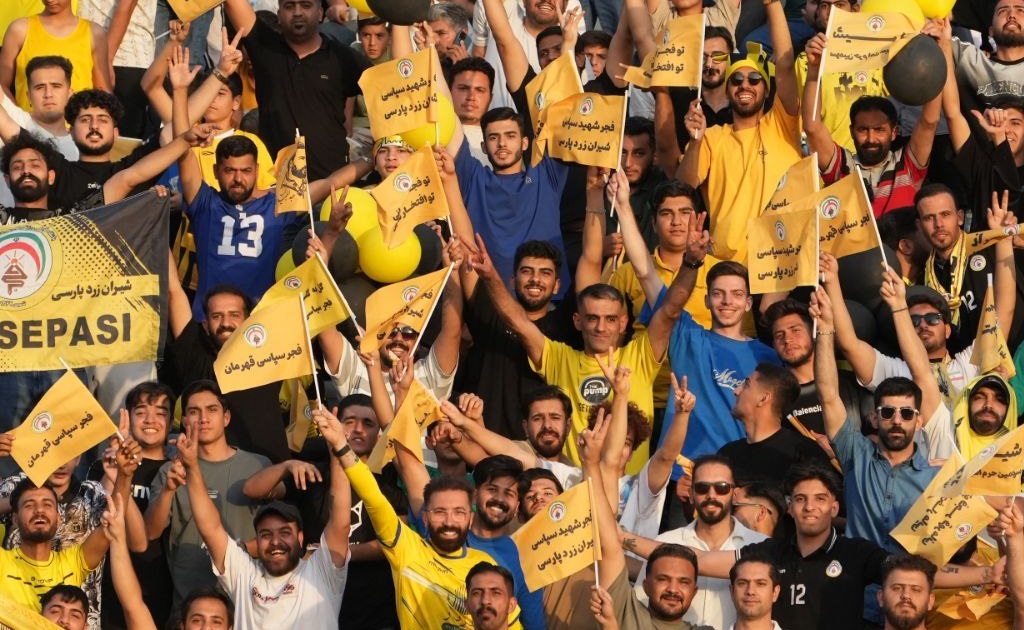 بازگشت شیرازی‌ها؛ فجر سپاسی لیگ برتری شد