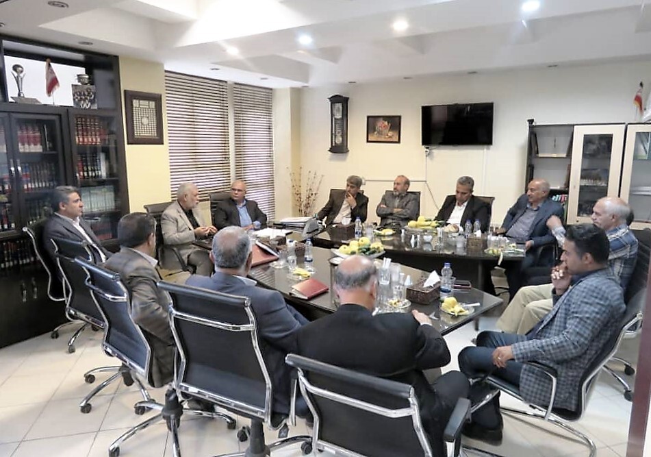حسن‌پور: استان کرمان در آستانه جهش بزرگ اقتصادی است/ از فعالان اقتصادی و کارآفرینان کشور دعوت می‌کنم به روند همه جانبه توسعه استان بپیوندند