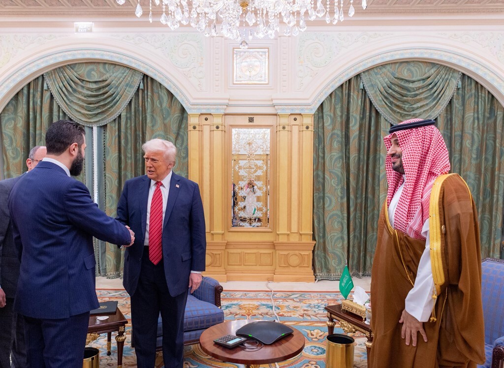 ترامپ با احمد الشرع دیدار کرد