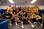 قهرمانی بارسا در خانه دشمن/ بهم زدن جشن با دعوا و آب‌پاش! +عکس