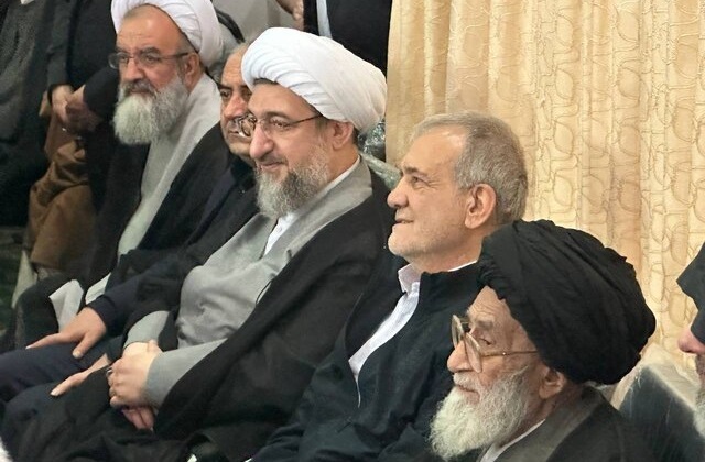 مراسم گرامیداشت شهدای خدمت در تبریز با حضور رئیس‌جمهور +ویدیو