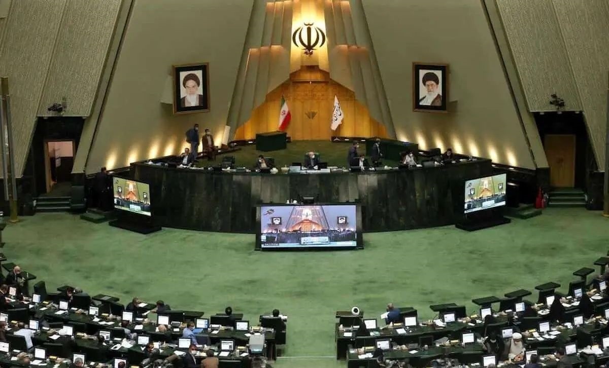 تسلیت جمعی از نمایندگان در پی حادثه دلخراش بندرعباس