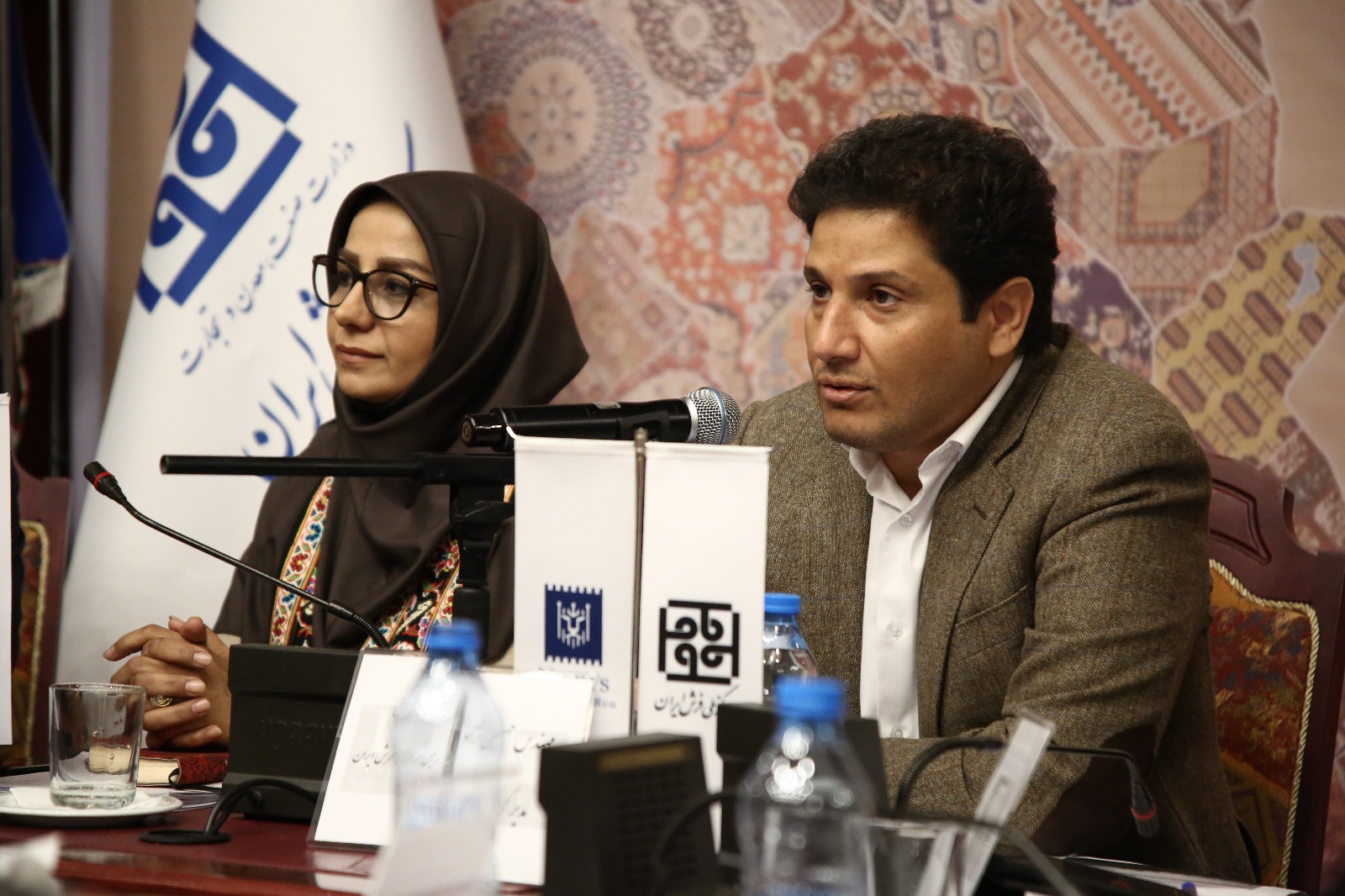 رونمایی از کارگزاری شناسنامه فرش دستباف شرکت فرش نفیس آفرینش در کرمان