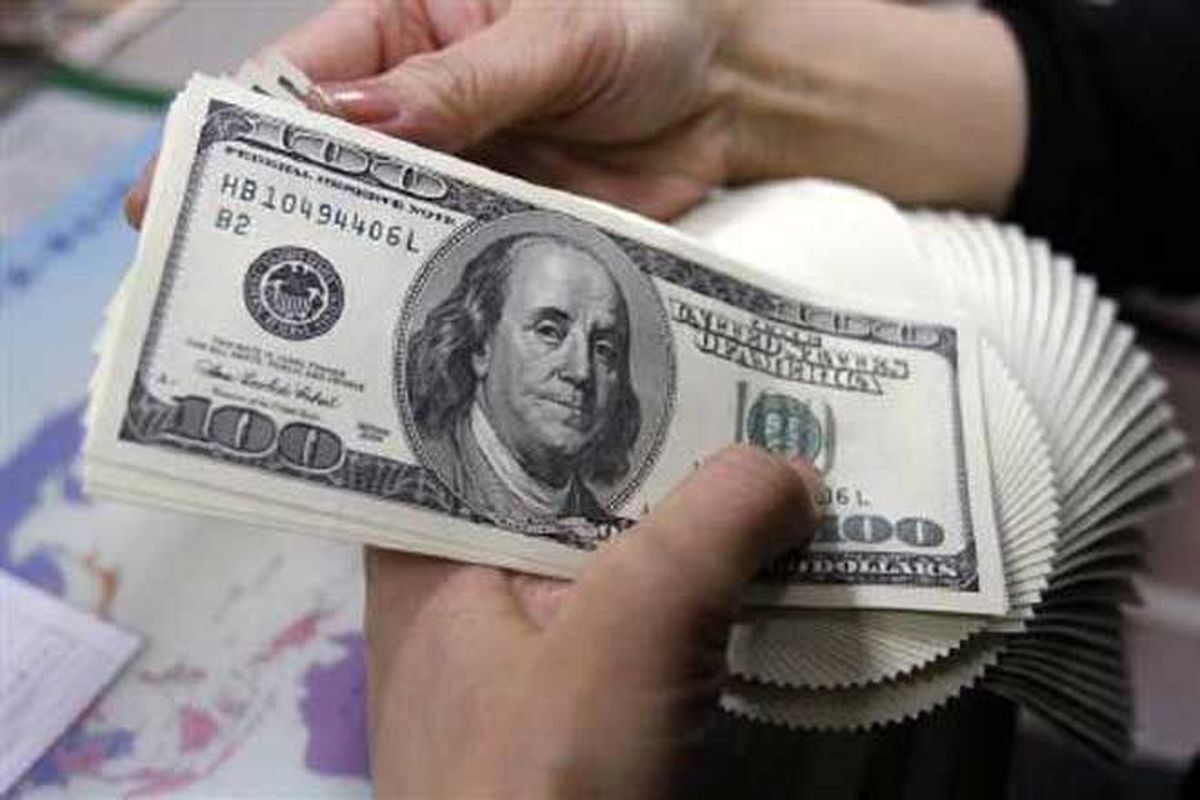 افت ۳۰۰ تومانی دلار/ کاهش بیشتر در راه است؟