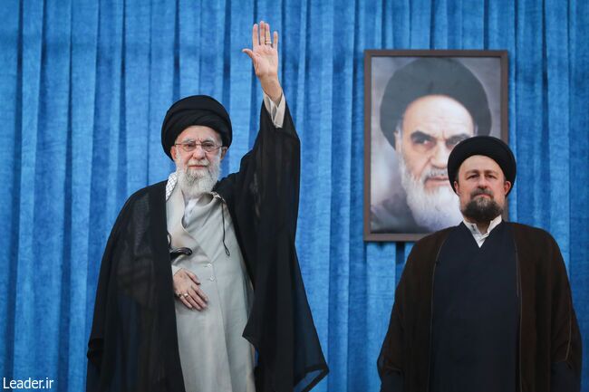 رهبر انقلاب: چرا دخالت می‌کنید ایران غنی‌سازی داشته باشد یا نداشته باشد، به شما چه! شما چه‌کاره‌اید؟