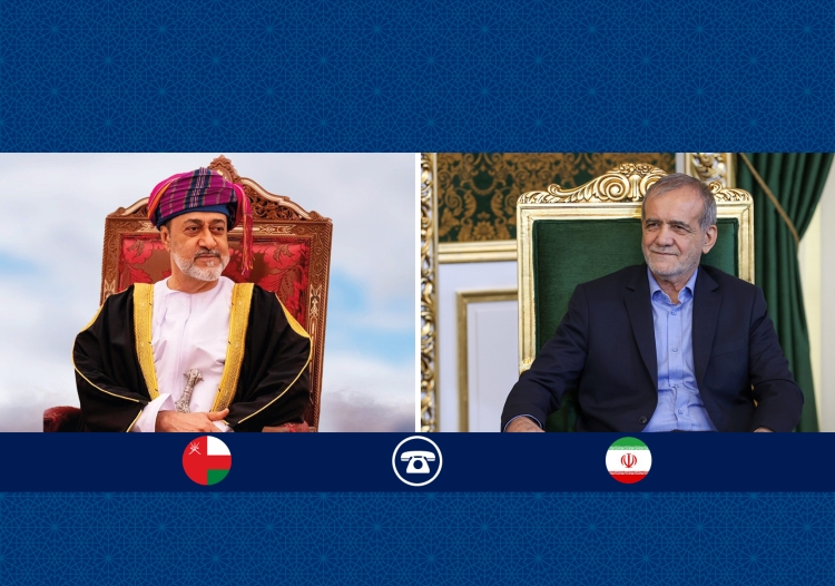 تبریک عید و تاکید بر تقویت روابط ایران و عمان