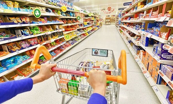 تامین کامل کالا‌های اساسی در فروشگاه‌های زنجیره‌ای