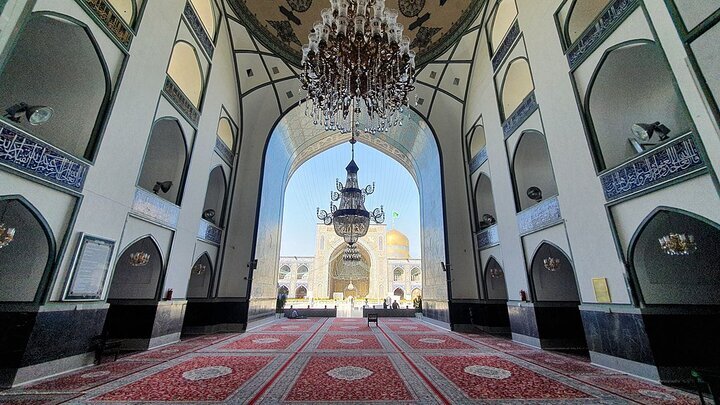 چرا ایوان مسجد گوهرشاد، «مقصوره» نام گرفت؟
