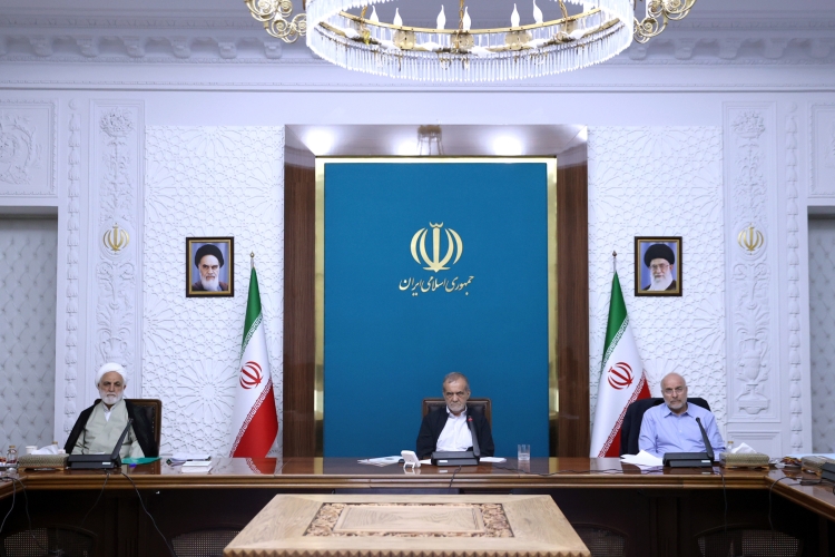 اختصاص ۱ و نیم میلیارد دلار برای تجهیزات نیروگاه‌های خورشیدی