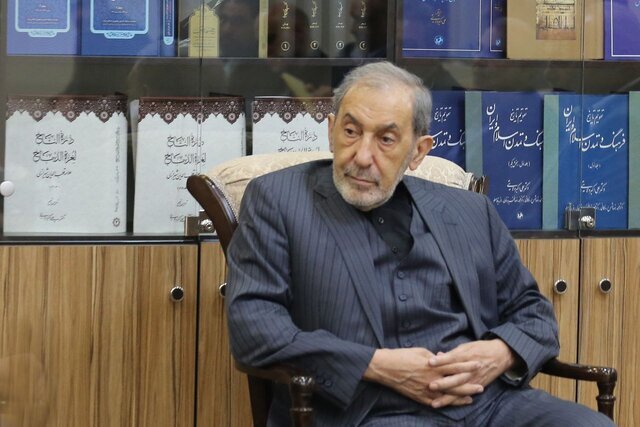 ولایتی: شکست اسرائیل جبران‌ناپذیر است