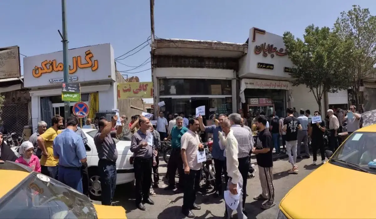 اعتراض نانوایان در قم/ یارانه پرداخت نشد