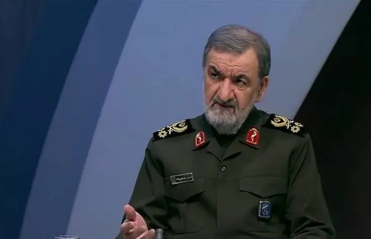 رضایی: ترامپ باید خودش و سربازانش را نجات دهد